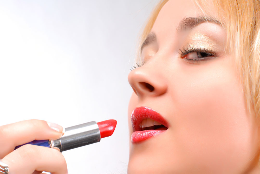 夏天黄皮学生口红显白,暖黄皮适合的口红显白