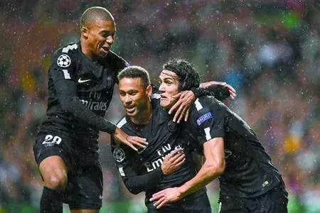 卡瓦尼和内马尔谁与姆巴佩协调,内马尔姆巴佩卡瓦尼三叉戟