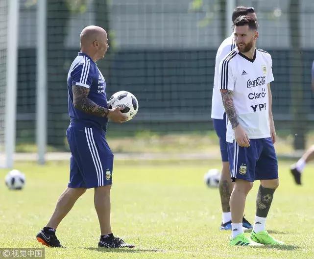 梅西被“爱国”压垮，今后将带着负罪感前行