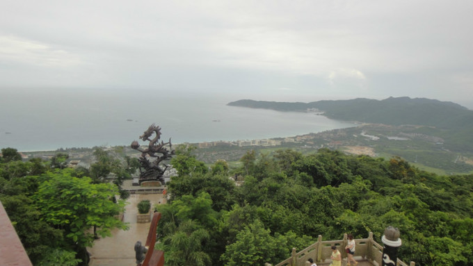 sanya天之涯，海之角我们来了