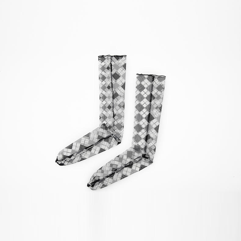 青年时尚潮袜穿搭,露腿不露肚子穿搭