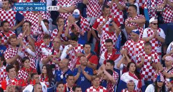 内马尔巴黎圣日耳曼签名球衣,内马尔巴黎包厢