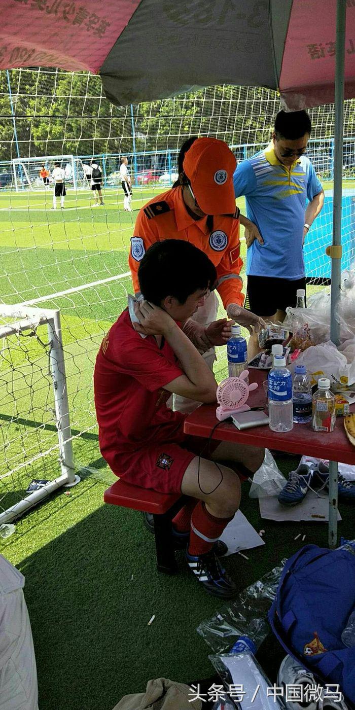 寰┈姣旇禌鐜板満,寰┈姣旇禌