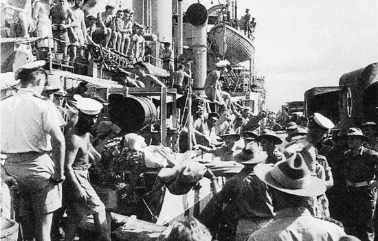 美军士兵回忆日本虐俘：睡在屎尿当中，喝寄生着多种病菌的水