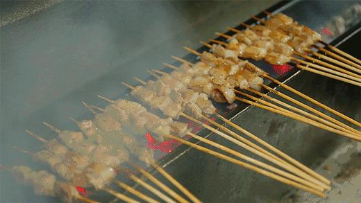 用一串炭火烤望京小腰就征服食客,一串小腰就征服株洲人