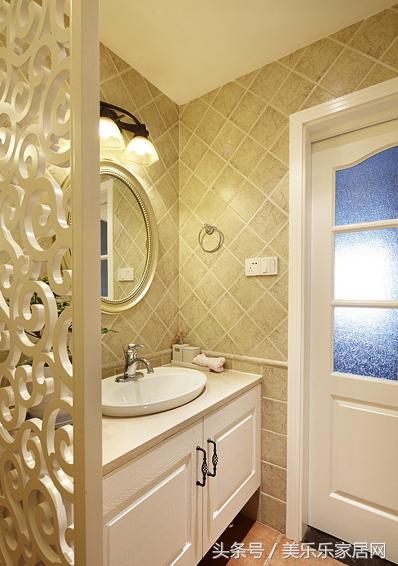 整个装修最喜欢的就是柜子的设计,年入500万的家庭都怎么装修