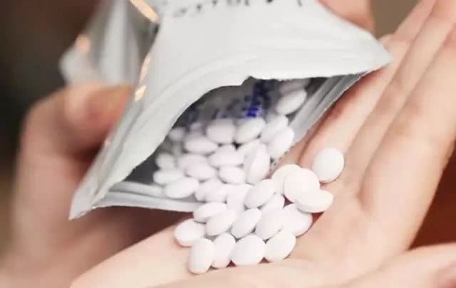 乐敦cc可以去除黑色素吗,乐敦cc维c美白淡斑霜好用吗