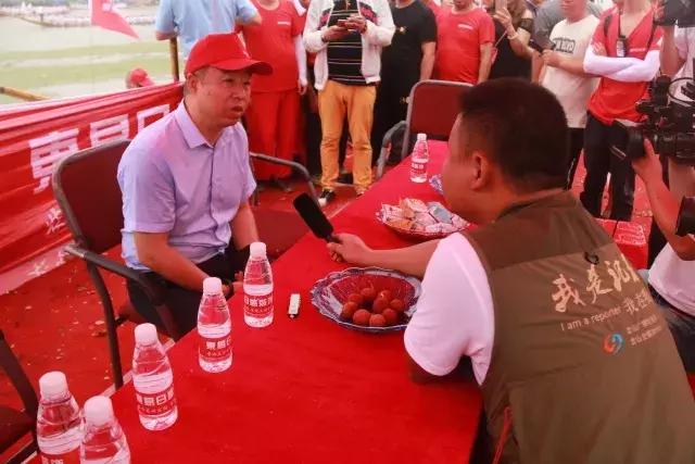 芜湖东易日盛龙舟节,东易日盛划龙舟