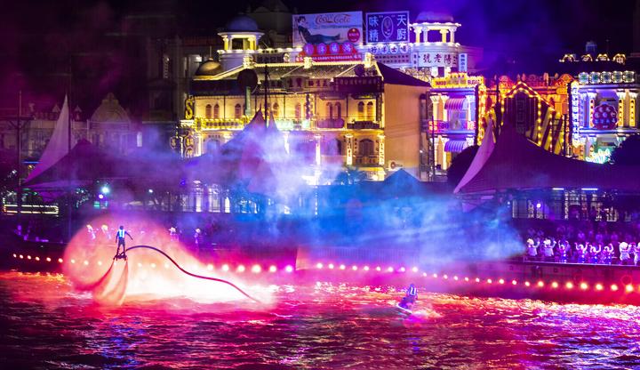 横店夏日狂欢,横店现场表演