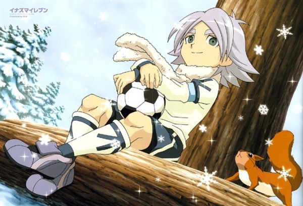 关于足球绿茵的漫画,关于足球的动漫人物