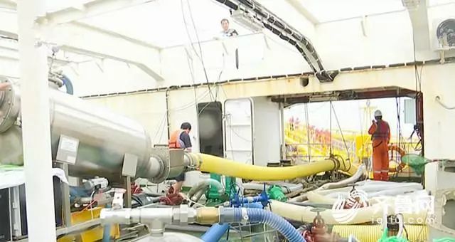 深海渔场海鲜自助餐三文鱼,中国大规模海水养殖三文鱼成功