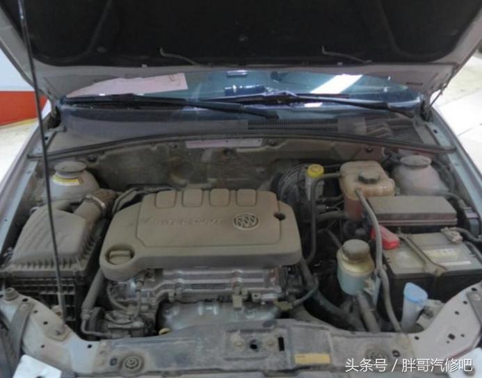 5年车龄二手车3万内,胖哥试车20万左右的车推荐