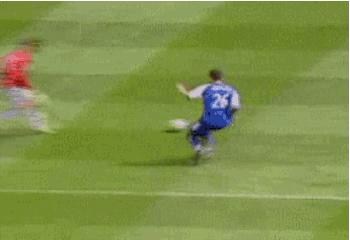 帅爆了c罗专属的5个过人绝招,论过人艾弗森选择欧文