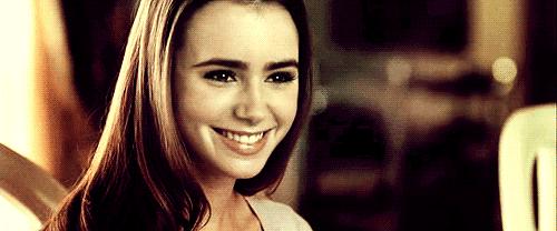 水里滴一滴风油精,风油精加水里