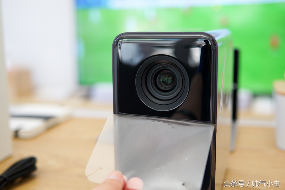 小米投影仪大于2000流明度,小米投影仪1000流明