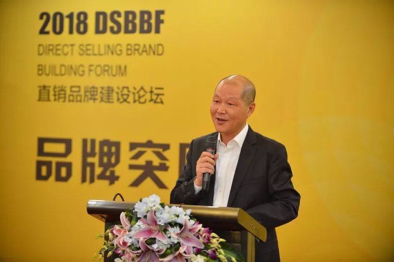 这套品牌装备，送给“素颜朴实”的你