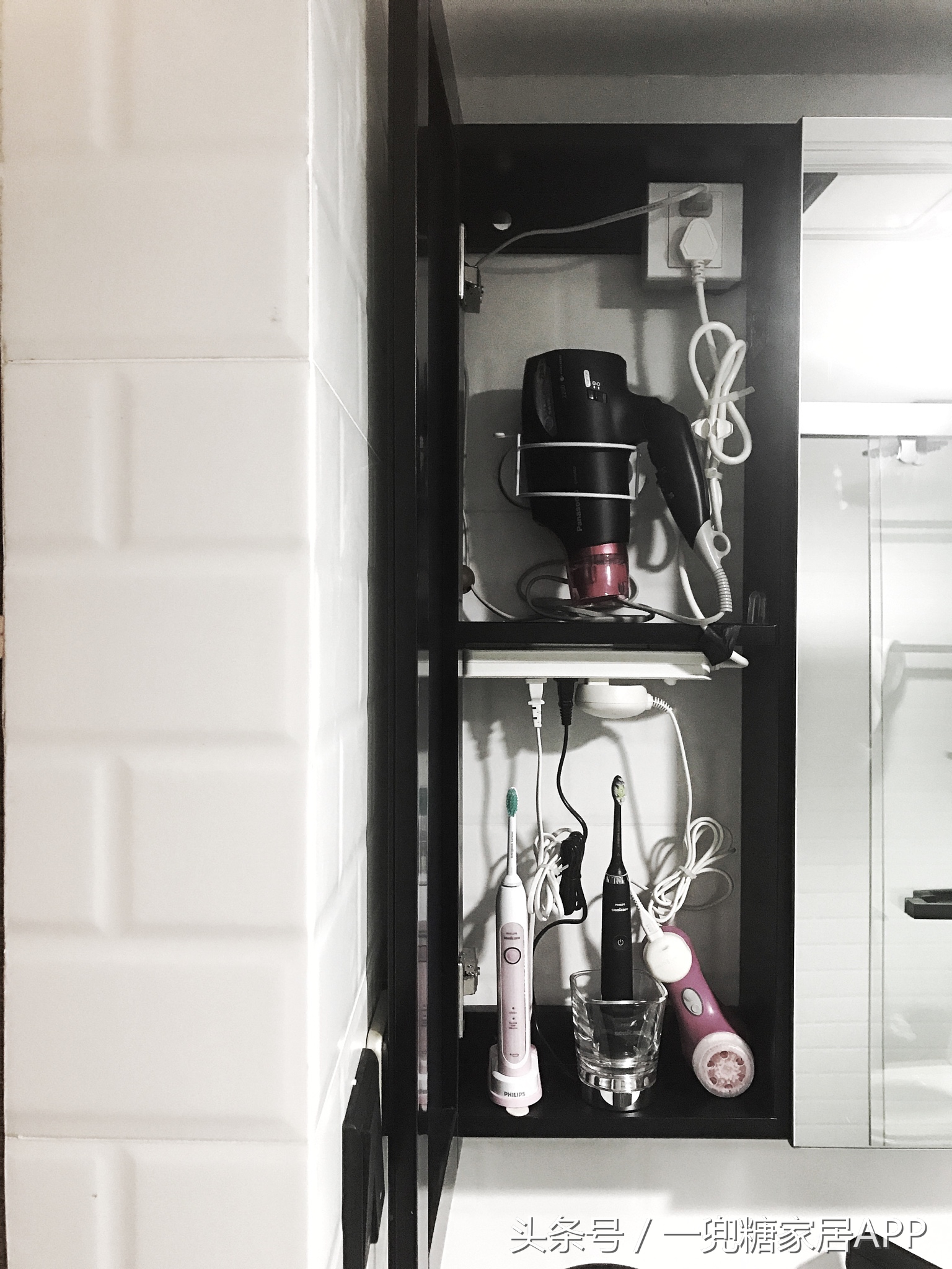 小姐姐爱上暗黑Loft，盖房之外，会了所有技能（附心得经验）