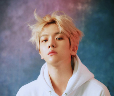 边伯贤英雄联盟创意总监,为什么说边伯贤是创意总监