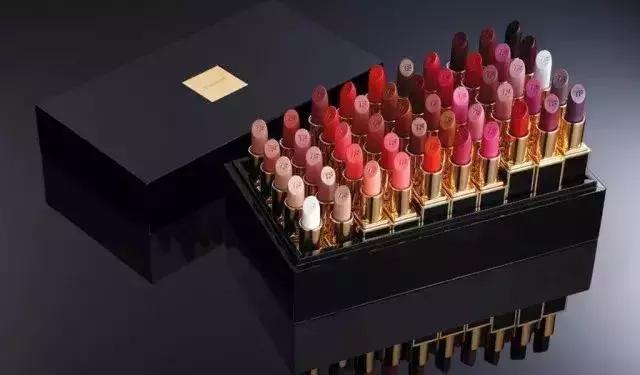 疯狂购物买化妆品,免税店怎么买手机最便宜