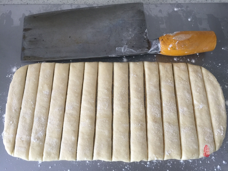 香酥大油条蓬松酥脆冷了不硬,酥脆香酥小油条