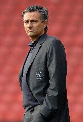 c罗梅西足球比赛游戏,梅西骑士