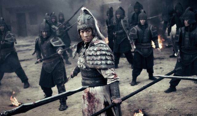 赵云出身低微,也不是关羽结拜兄弟,为何关羽从来不会瞧不起他?