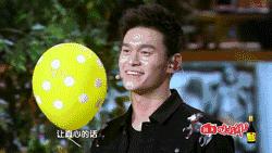 后期菌来带你看看紧张、弱不禁风、表里不一的跨界歌手长什么样