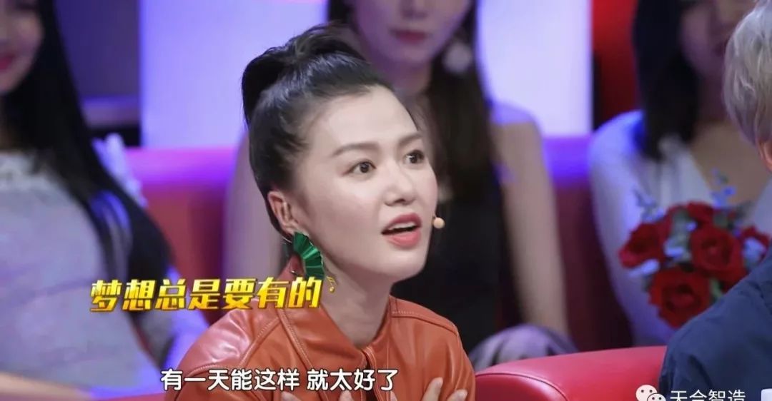 后期菌来带你看看紧张、弱不禁风、表里不一的跨界歌手长什么样