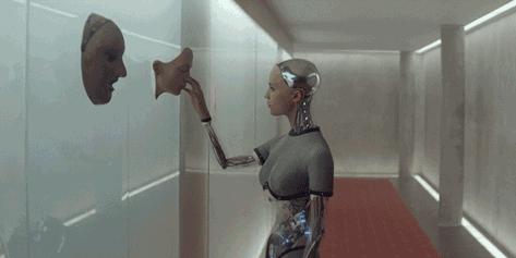 她曾深陷“诺奖级”学术丑闻，潜心耕耘靠人造皮肤爬回巅峰