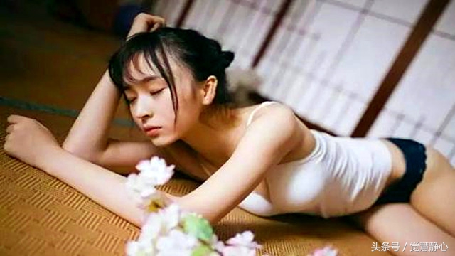 皮包时间长了发硬怎么保养,女士包包如何保养