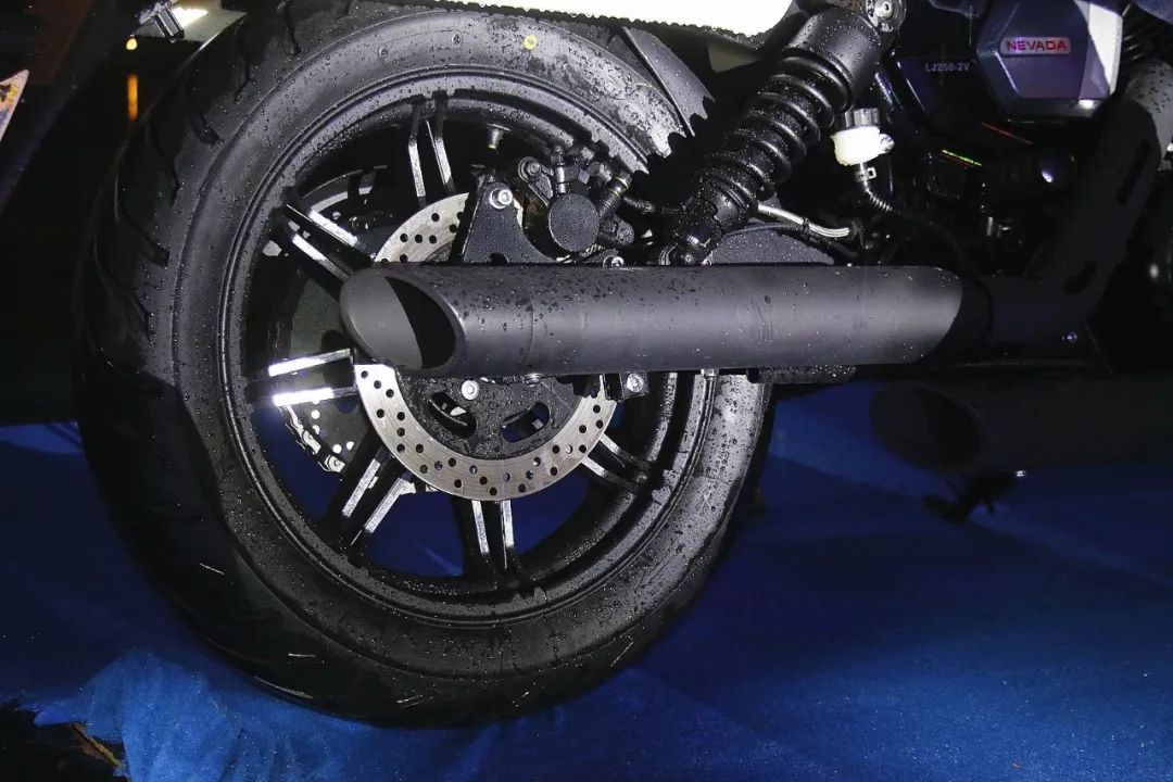 龙嘉v途250新款,v咖龙嘉250几座车