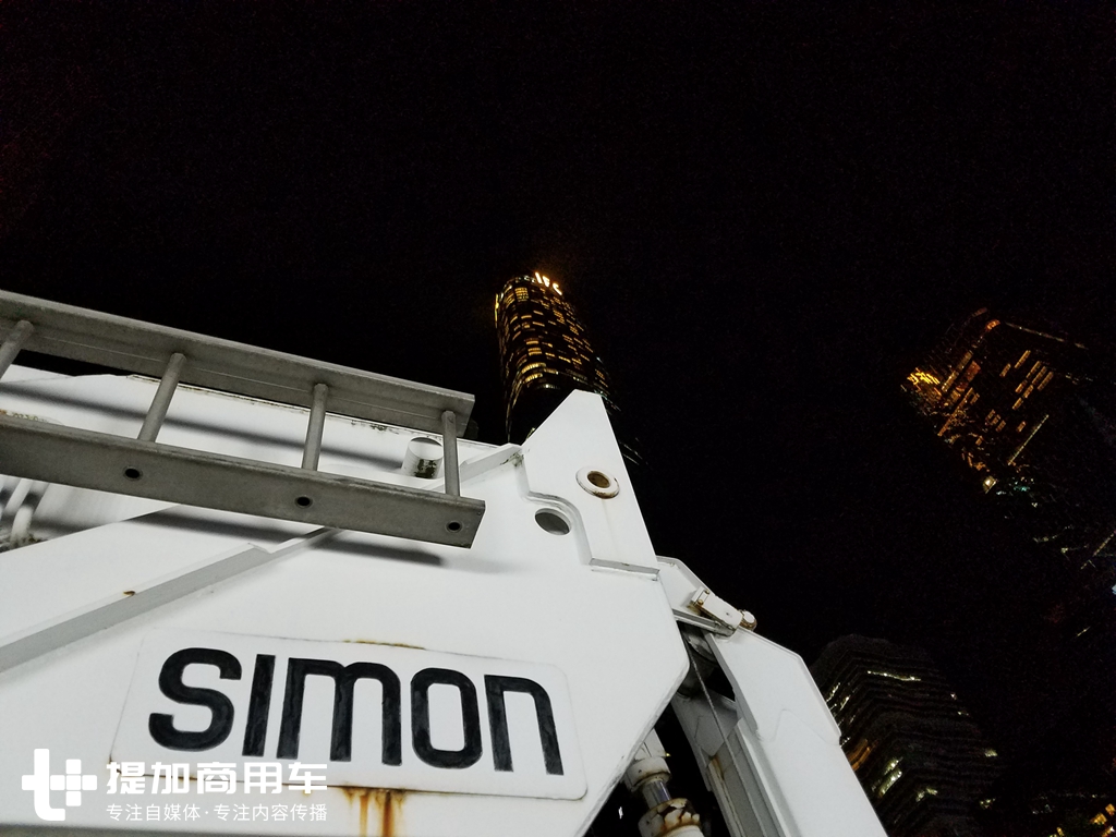 最早期老沃尔沃卡车展示,80年代沃尔沃重卡