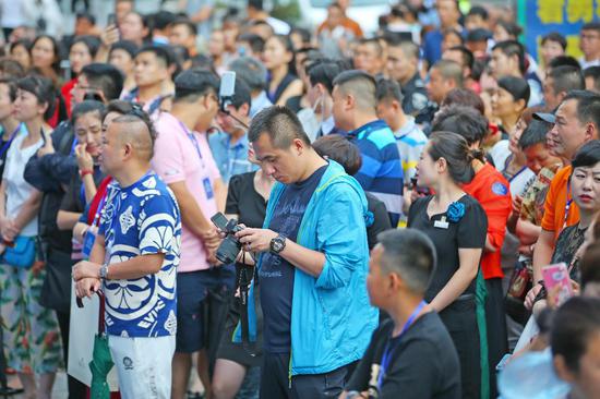 苗圃出席活动,苗圃进博会直播