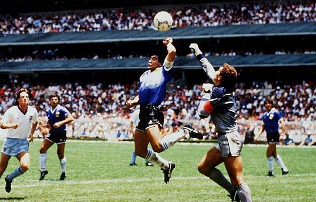 足坛三人最佳梅西内马尔c罗,迪巴拉c罗梅西的替补