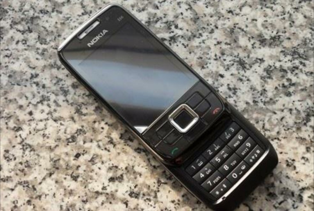 90后学生时代用过的手机,90年代三种老牌手机