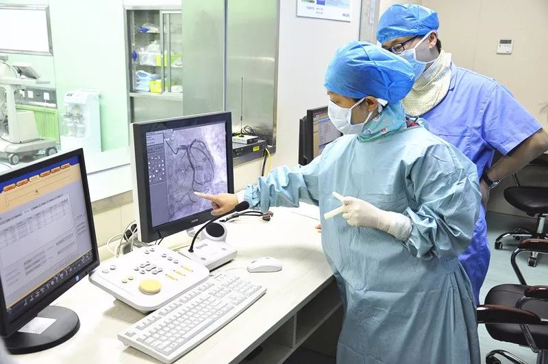 我院心内科、麻醉科双双晋级为扬州市重点专科！已有9个科室榜上有名！