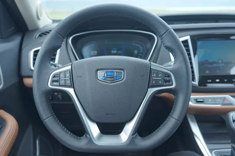 试驾全新吉利远景suv视频,吉利全新远景suv试驾