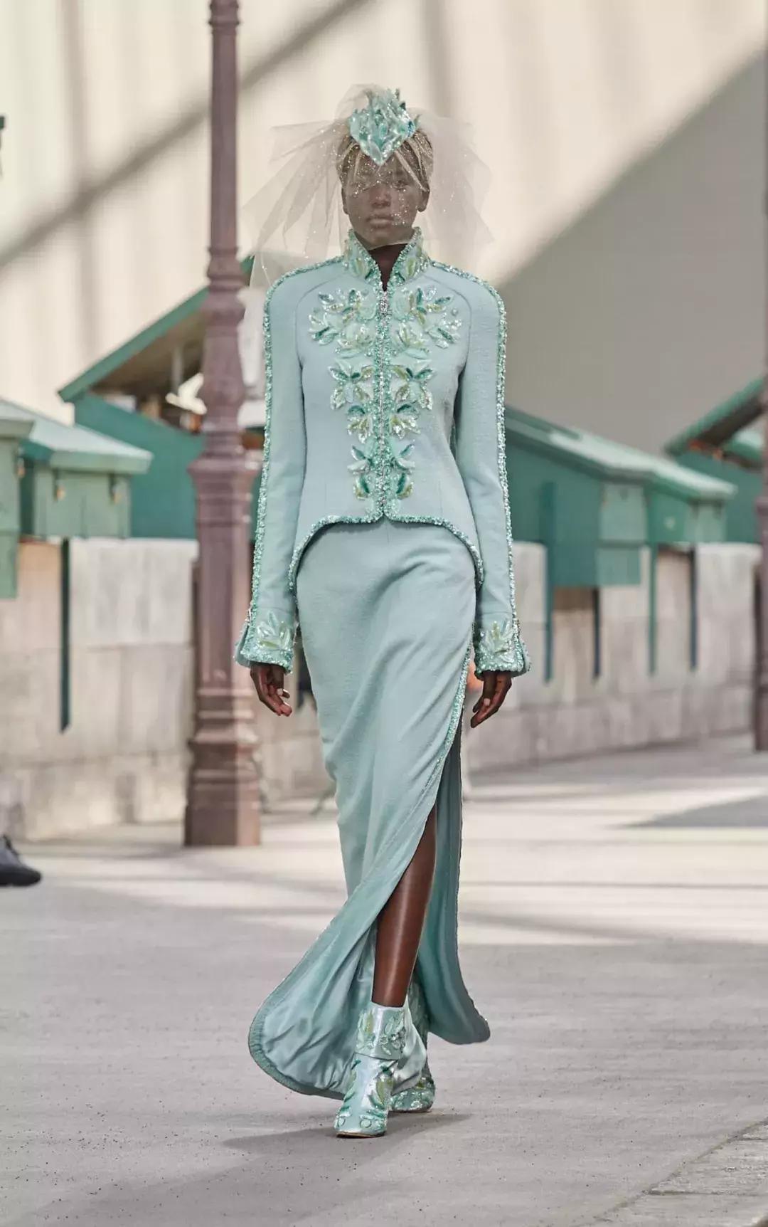 章子怡惊艳摩纳哥玫瑰舞会,章子怡无悬念问鼎影后桂冠