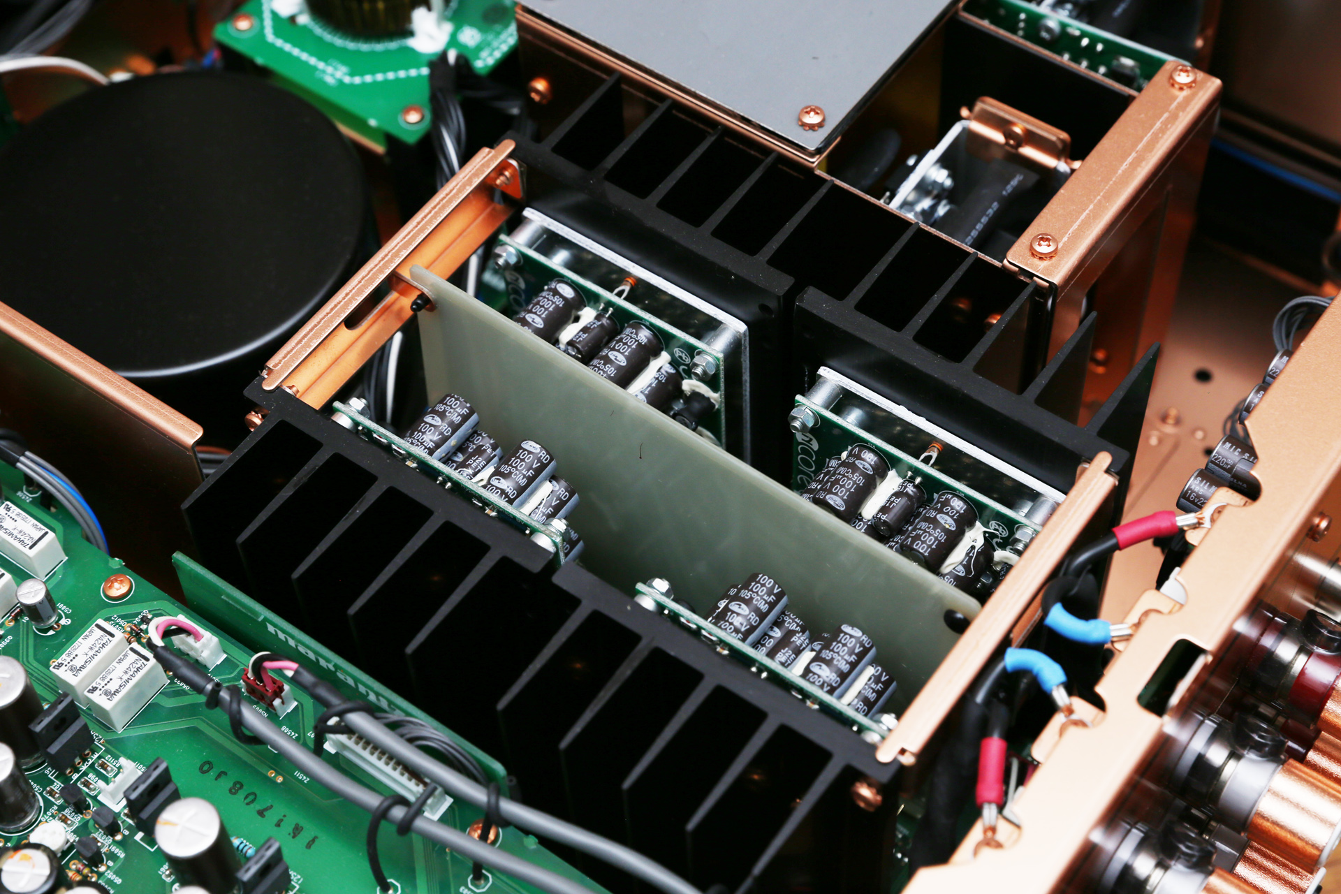 推荐一台万元以下的hifi功放,马兰士pm8006与马兰士pm10区别