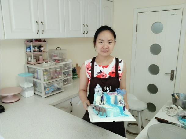 金家岭街道鲁信长春社区创客薛翠专注蛋糕领域经营甜蜜“微店”