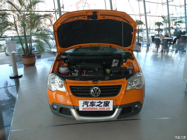 大众crosspolo哪款好,14年大众crosspolo值得购买吗