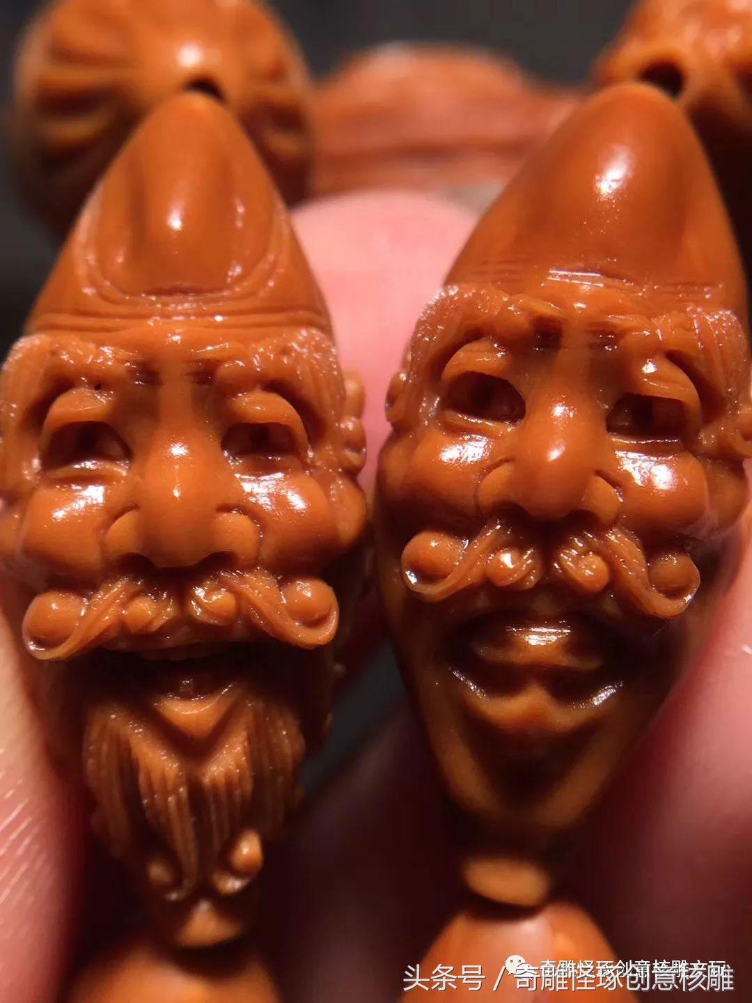 世界顶级极品橄榄核雕十八罗汉,知翠轩橄榄核雕双面十八罗汉价格