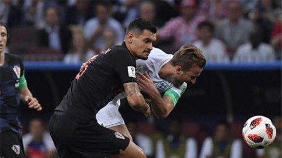 李艾主持的吐槽节目,主持人李艾遭网友吐槽