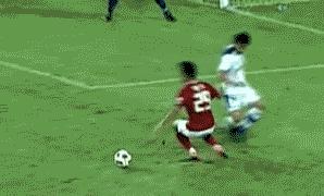 足球搞笑假摔集锦,足球假摔搞笑视频影帝