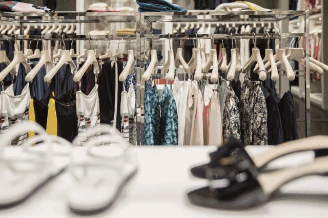 武汉百联prada,武汉prada专卖店