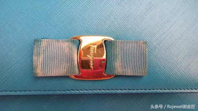 菲拉格慕包包红色丝绒,菲拉格慕包包蝴蝶结上色