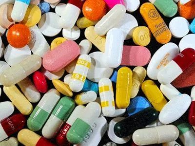 用药安全月,涨知识为什么药片有不同的颜色
