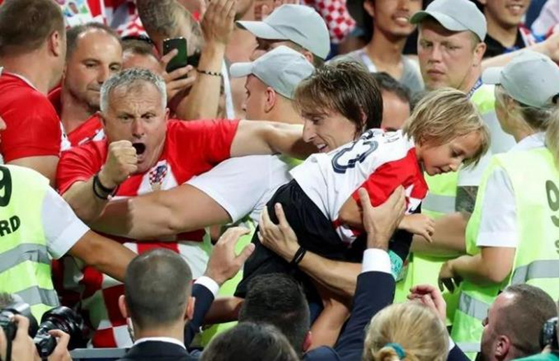 2018世界杯克罗地亚总统视频,克罗地亚获得2022世界杯季军