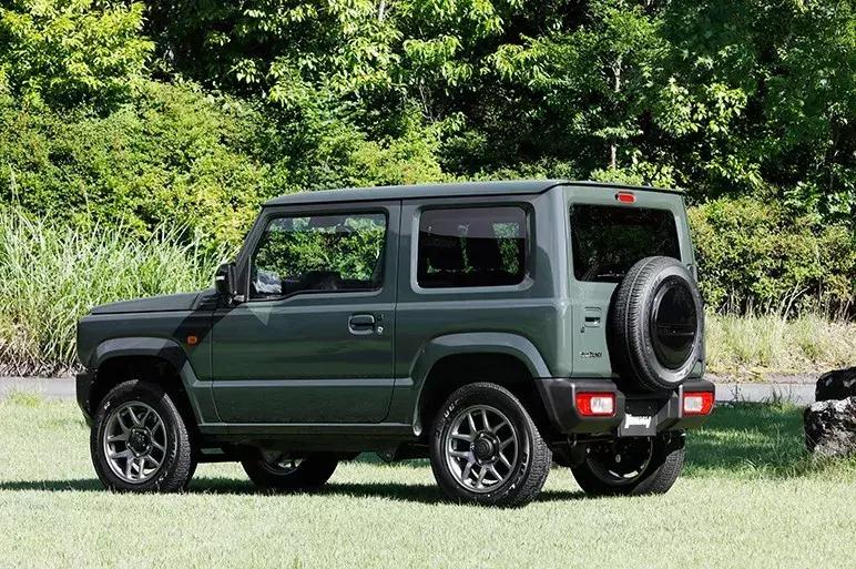 新吉姆尼与老吉姆尼驾驶感受对比,铃木吉姆尼为什么这么多人喜欢