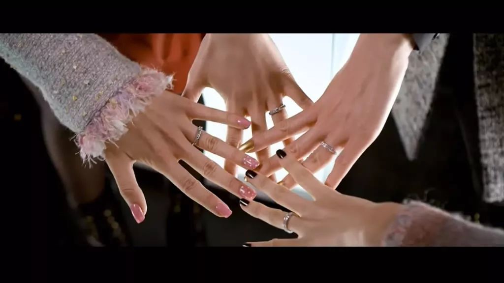 和聪明的人聊天和靠谱的人做事,与聪明人聊天和靠谱的人共事